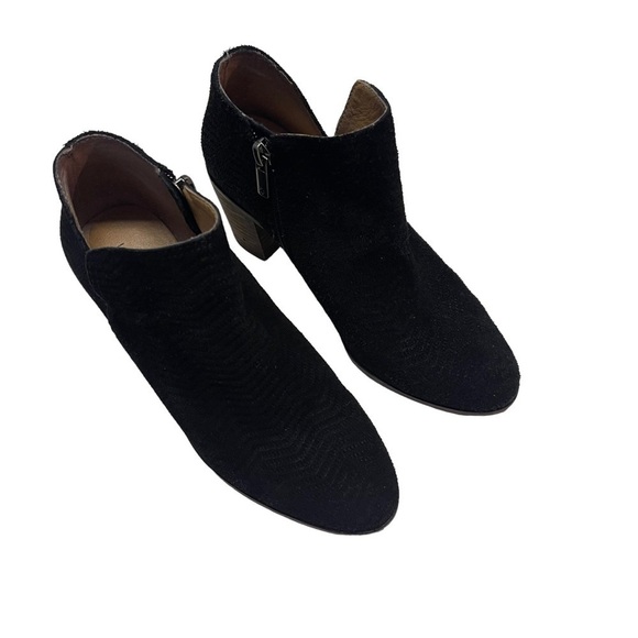 Lucky Brand Black Suede Pickla Ankle Bootie Size 6M - Picture 1 of 9